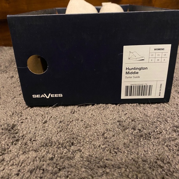 SeaVees Huntington middie light gray suede shoes - Picture 3 of 3